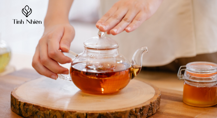 Gội đầu bằng nước trà Ô Long có tốt